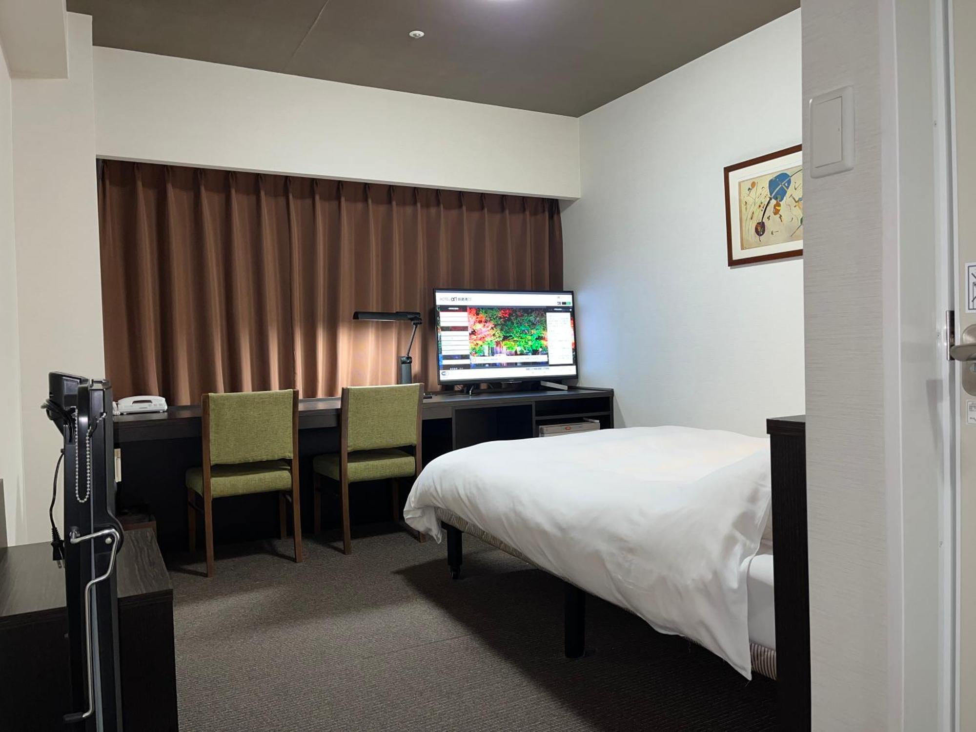 Hotel Alpha-One Himeji Minamiguchi Екстер'єр фото